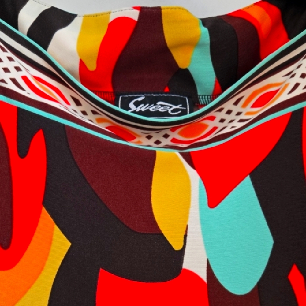 Colorful Abstract Print Dress - Picture 2 of 6